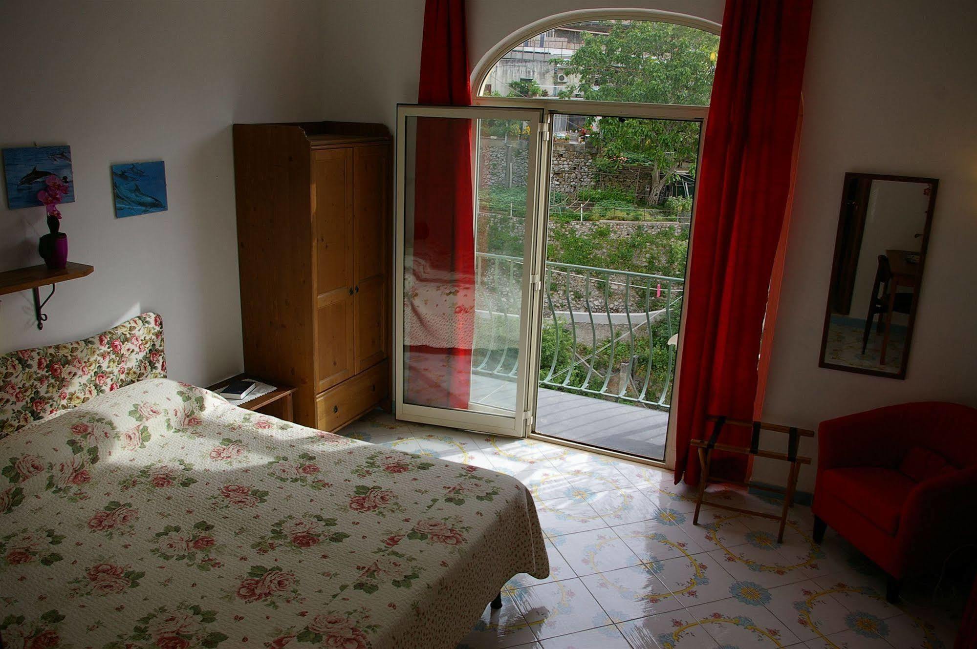 B&B Venus Inn Positano Kültér fotó