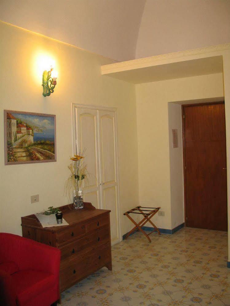 B&B Venus Inn Positano Kültér fotó